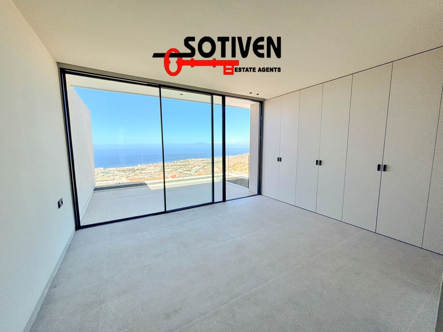 6 camera da letto Villa in vendita in Torviscas - 2.400.000 € (Rif: 9884227)