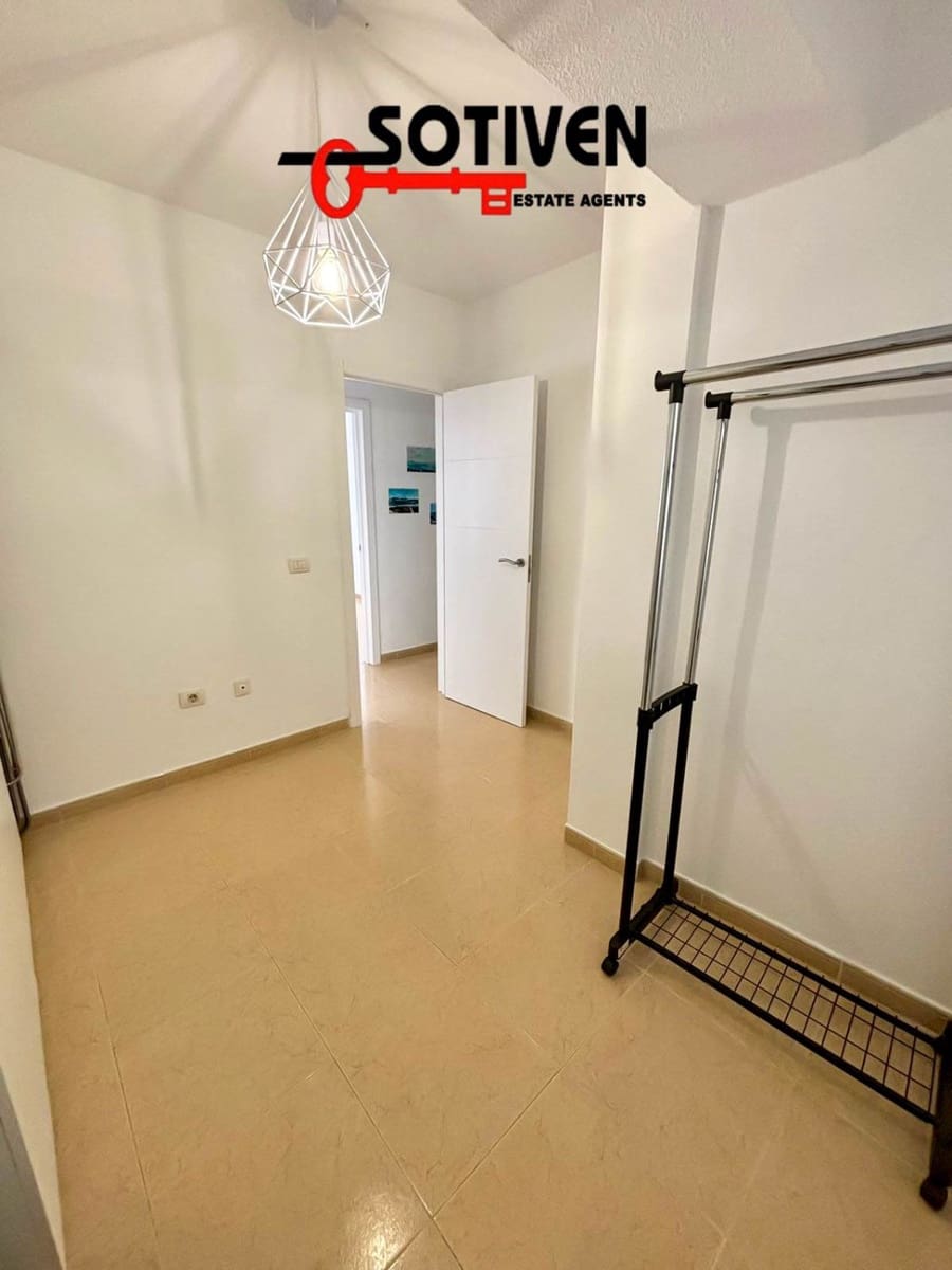 3 bedroom Apartment for sale in Alcala - € 265,000 (Ref: 9884229)