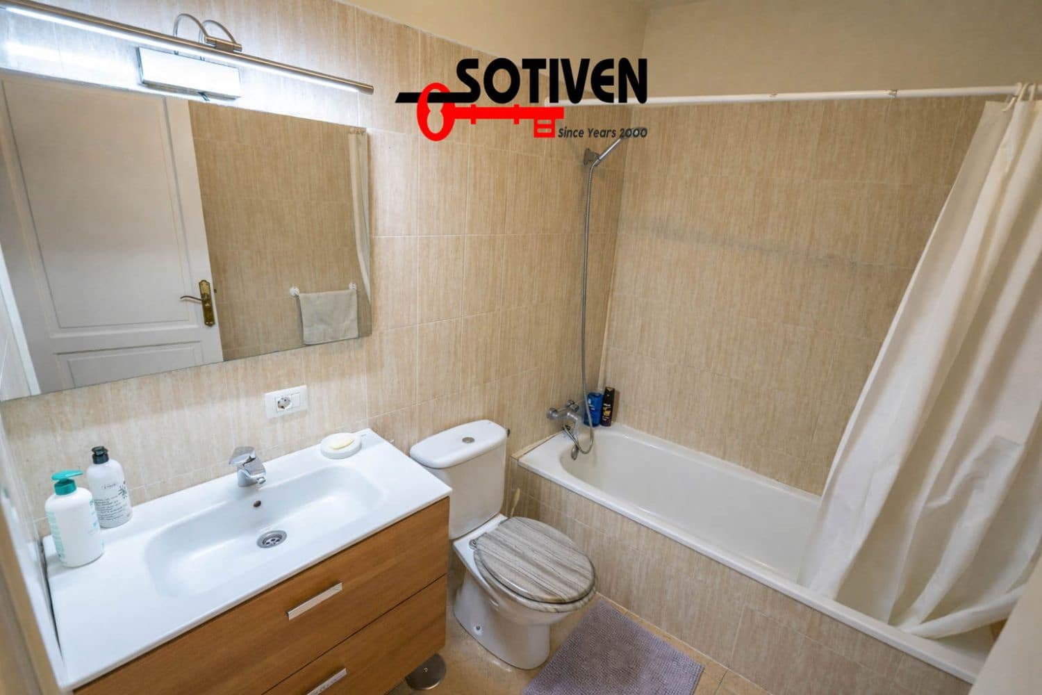 3 bedroom Apartment for sale in Alcala with garage - € 370,000 (Ref: 9884230)