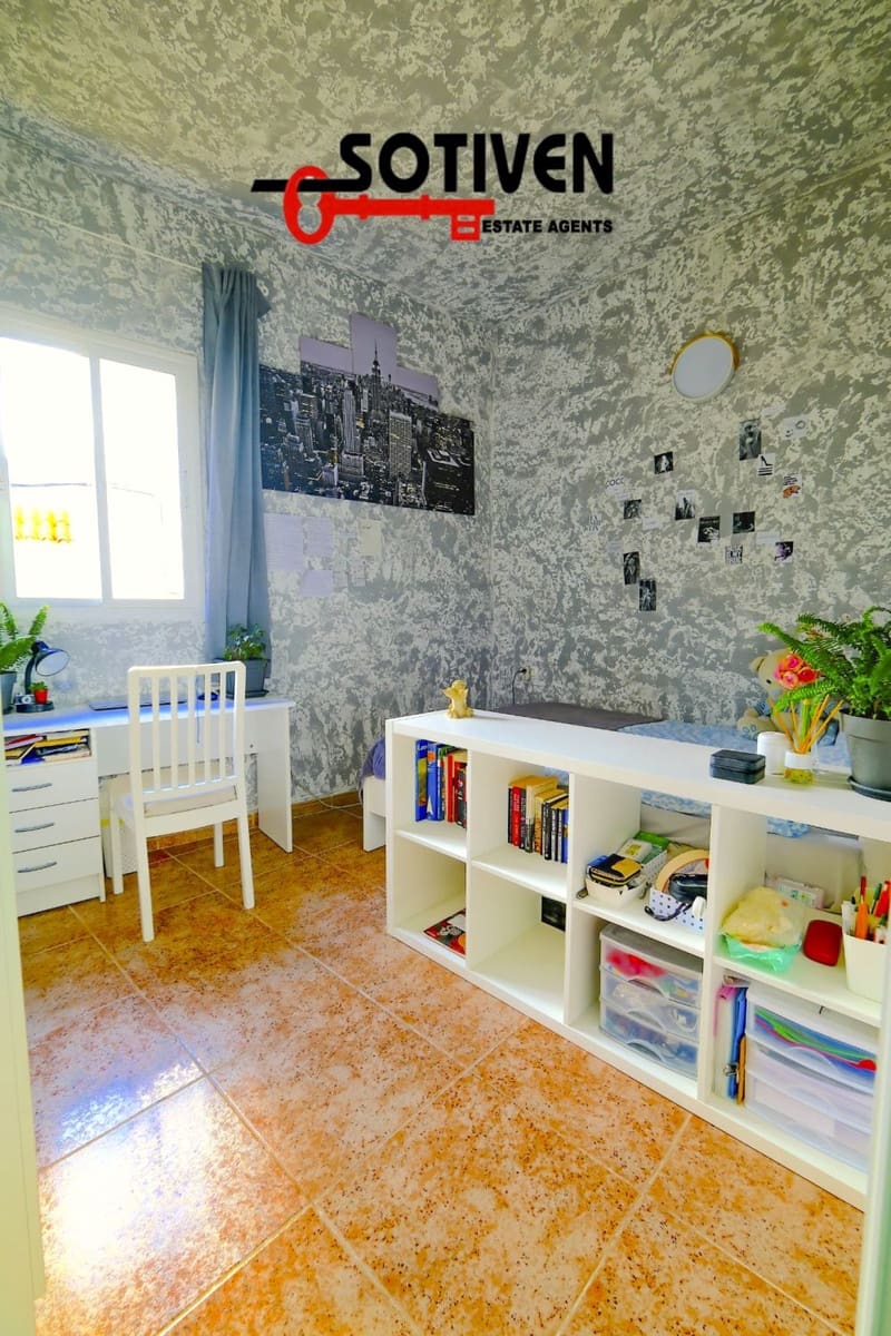 4 soveværelse Byhus til salg i Santiago del Teide - € 395.000 (Ref: 9884231)