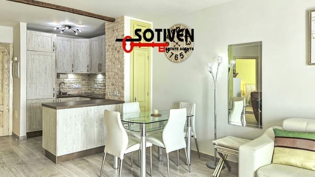 2 makuuhuone Huoneisto myytävänä paikassa Los Gigantes, Santiago del Teide - 460 000 € (Ref: 9884232)