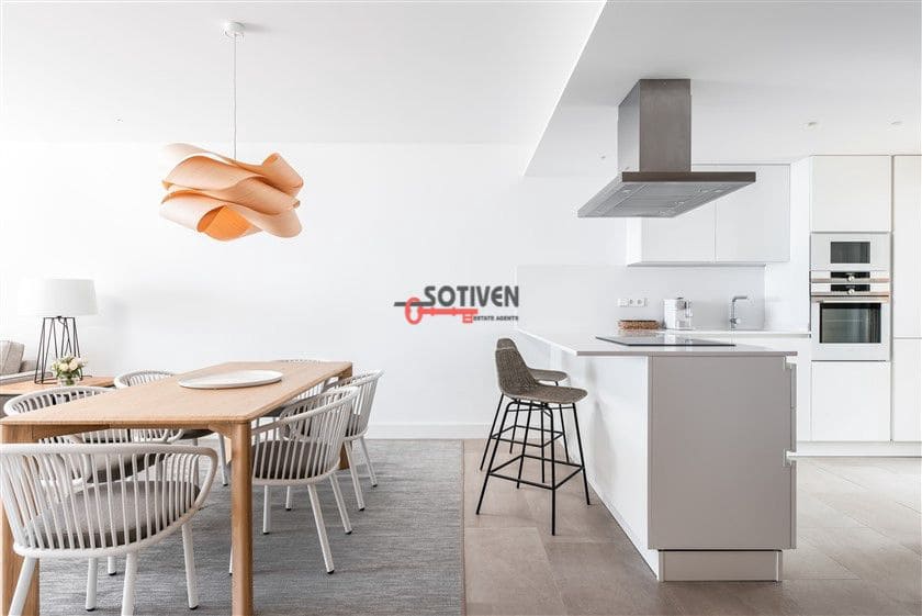 3 soveværelse Lejlighed til salg i Playa San Juan - € 1.479.000 (Ref: 9884233)