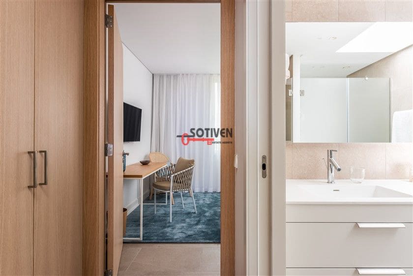 3 soveværelse Lejlighed til salg i Playa San Juan - € 1.479.000 (Ref: 9884233)