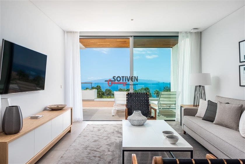 3 soveværelse Lejlighed til salg i Playa San Juan - € 1.479.000 (Ref: 9884233)