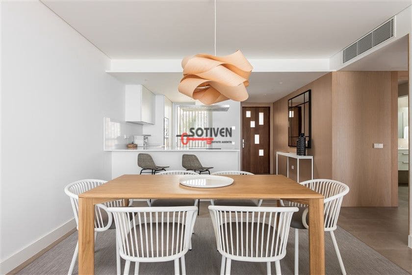 3 soveværelse Lejlighed til salg i Playa San Juan - € 1.479.000 (Ref: 9884233)