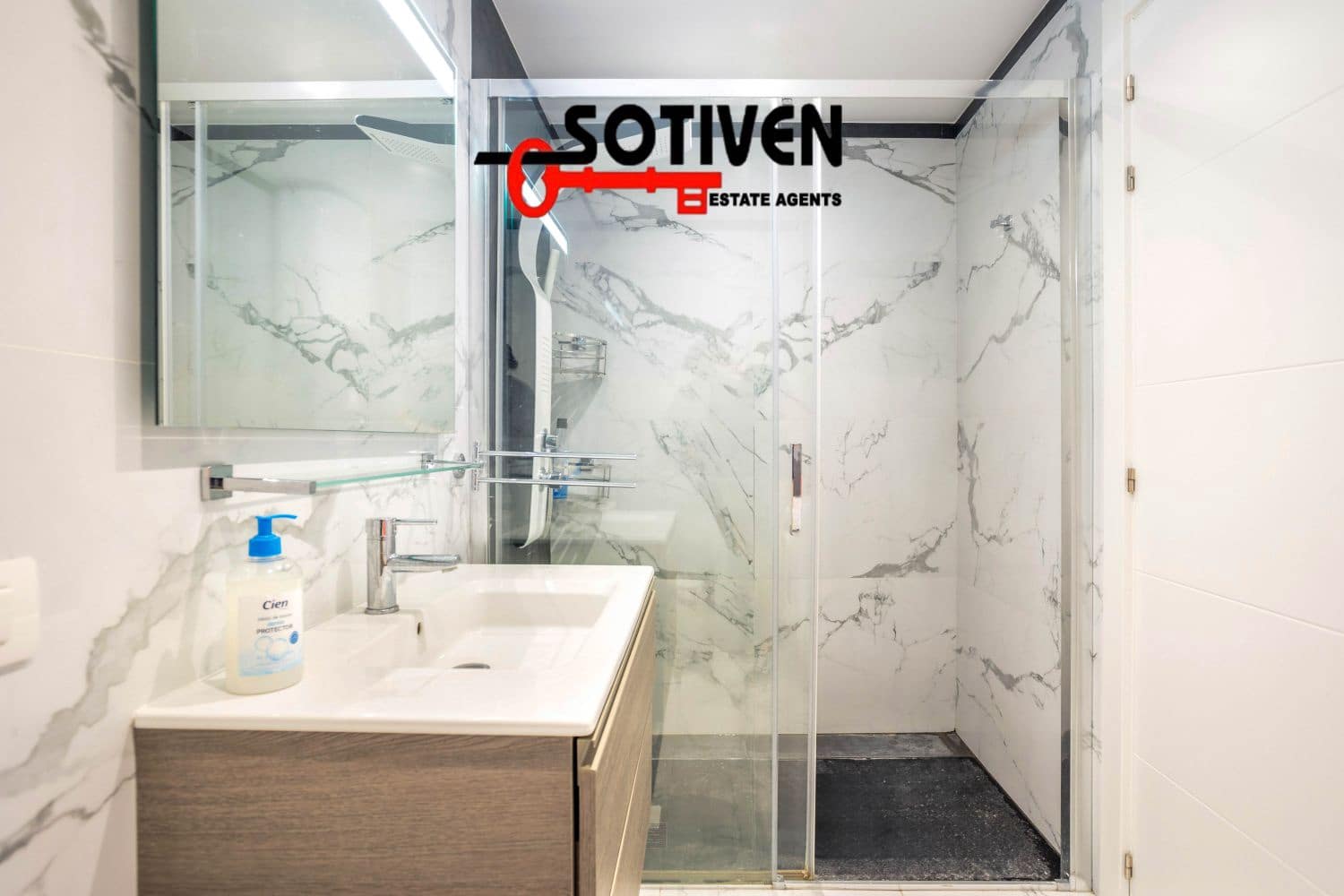 1 quarto Apartamento para venda em Los Gigantes - 297 000 € (Ref: 9884235)