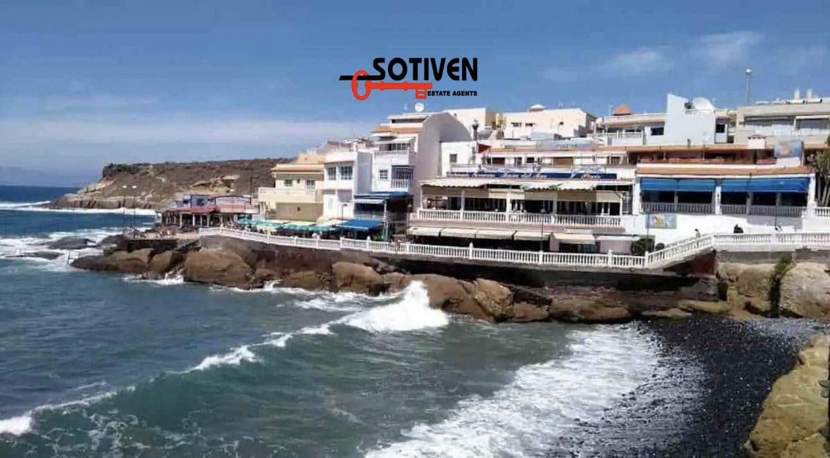 2 bedroom Apartment for sale in La Caleta Adeje - € 450,000 (Ref: 9884240)
