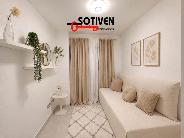 2 slaapkamer Appartement te koop in La Caleta Adeje, Adeje met garage - € 450.000 (Ref: 9884240)
