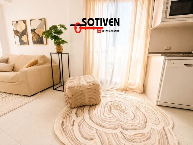 2 slaapkamer Appartement te koop in La Caleta Adeje, Adeje met garage - € 450.000 (Ref: 9884240)