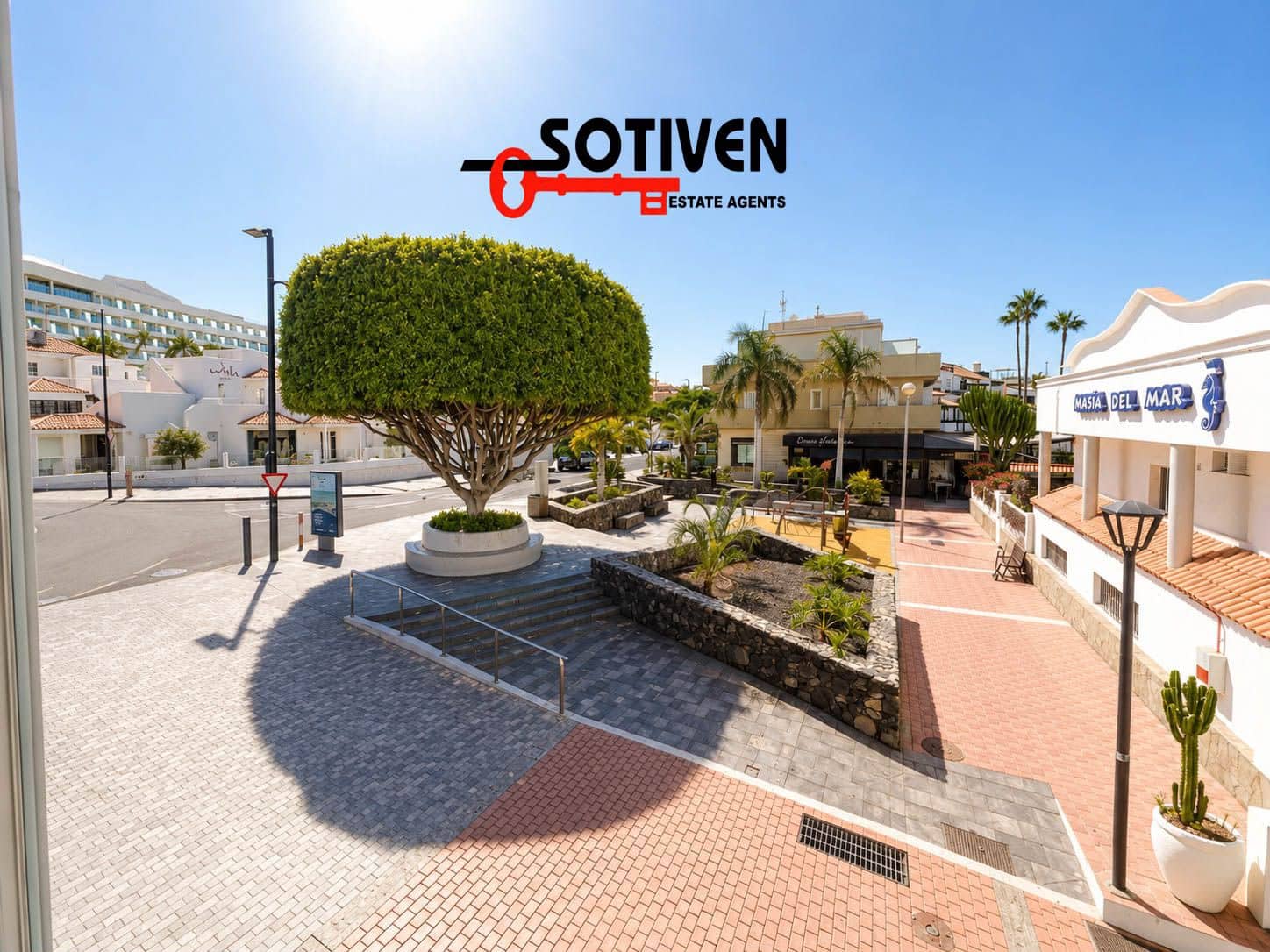 2 Zimmer Apartment zu verkaufen in La Caleta Adeje mit Garage - 450.000 € (Ref: 9884240)