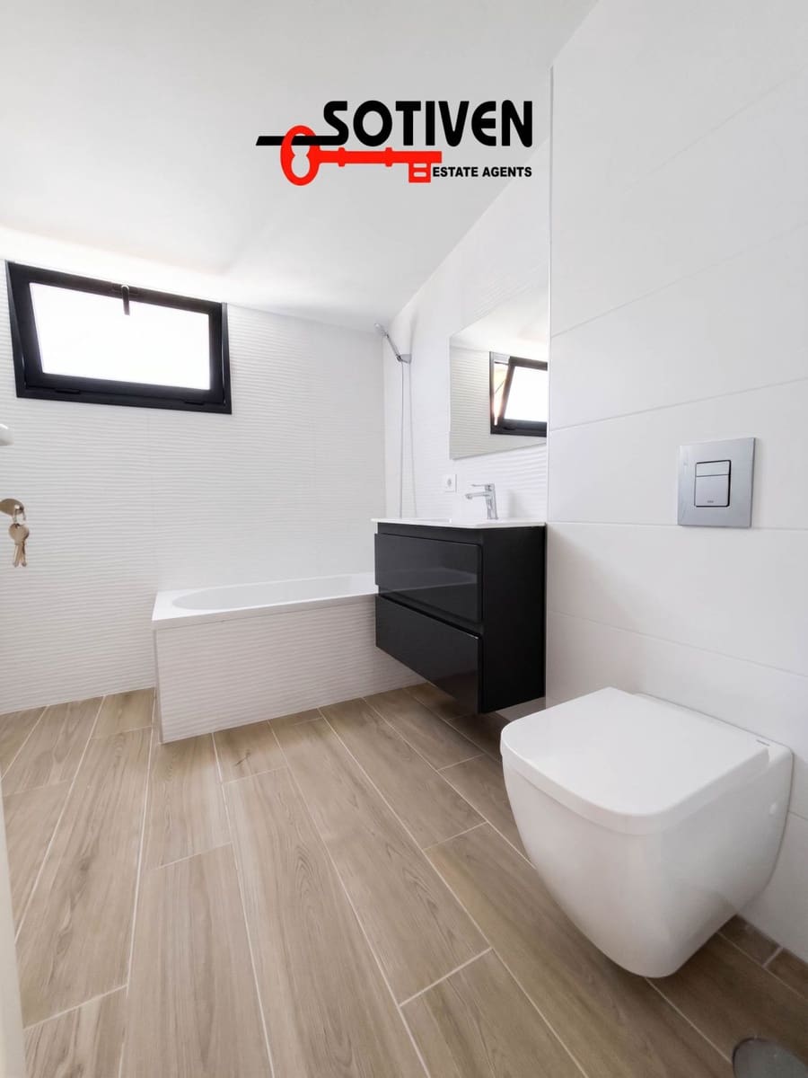 3 sypialnia Dom szeregowy na sprzedaż w Playa San Juan z garażem - 539 500 € (Ref: 9933658)