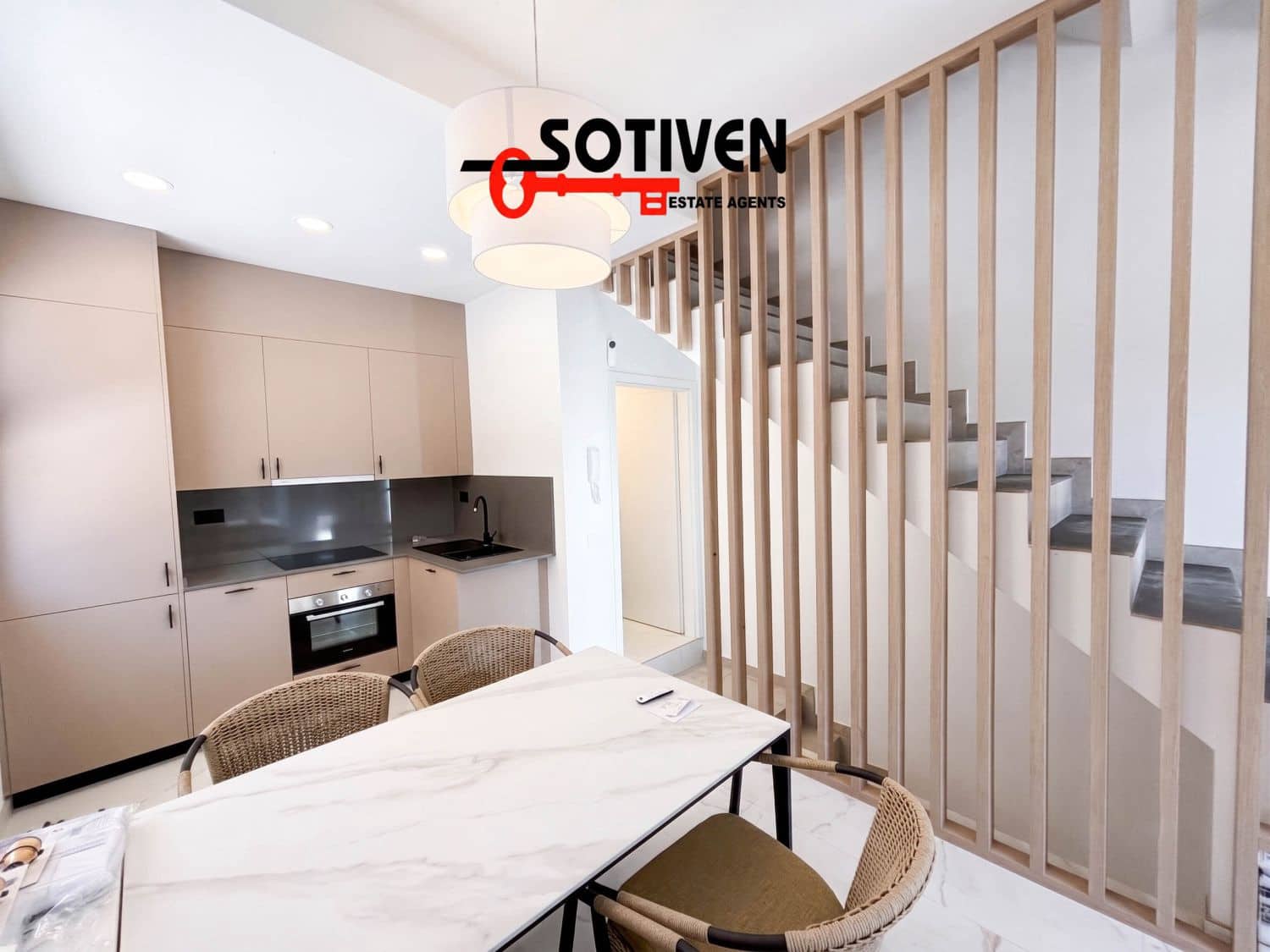 3 sypialnia Dom szeregowy na sprzedaż w Playa San Juan z garażem - 539 500 € (Ref: 9933658)