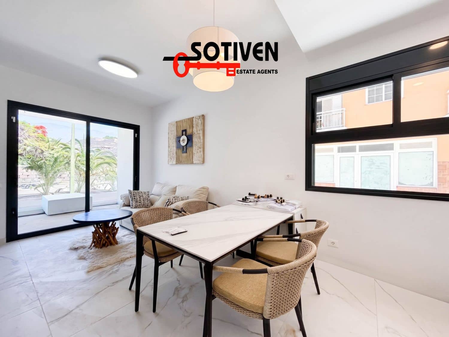 3 sypialnia Dom szeregowy na sprzedaż w Playa San Juan z garażem - 539 500 € (Ref: 9933658)