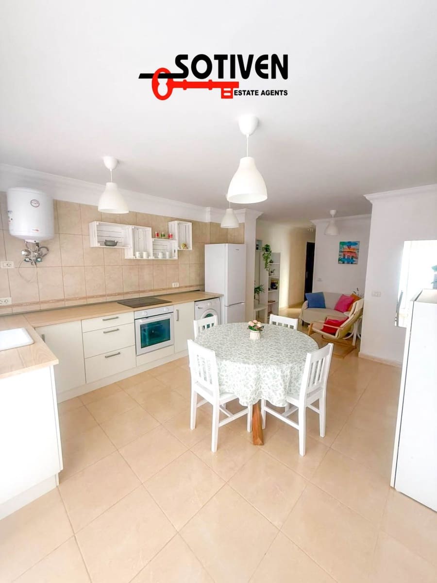 2 slaapkamer Appartement te huur in San Isidro de Abona - € 900 (Ref: 9935969)