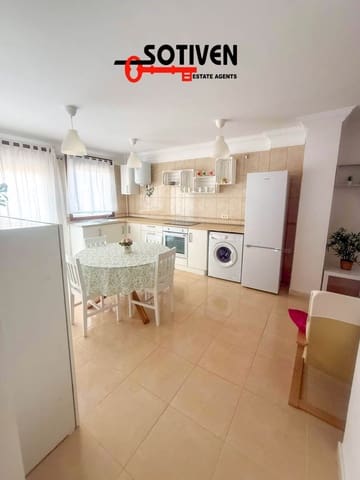 2 slaapkamer Appartement te huur in San Isidro de Abona, Granadilla de Abona - € 900 (Ref: 9935969)
