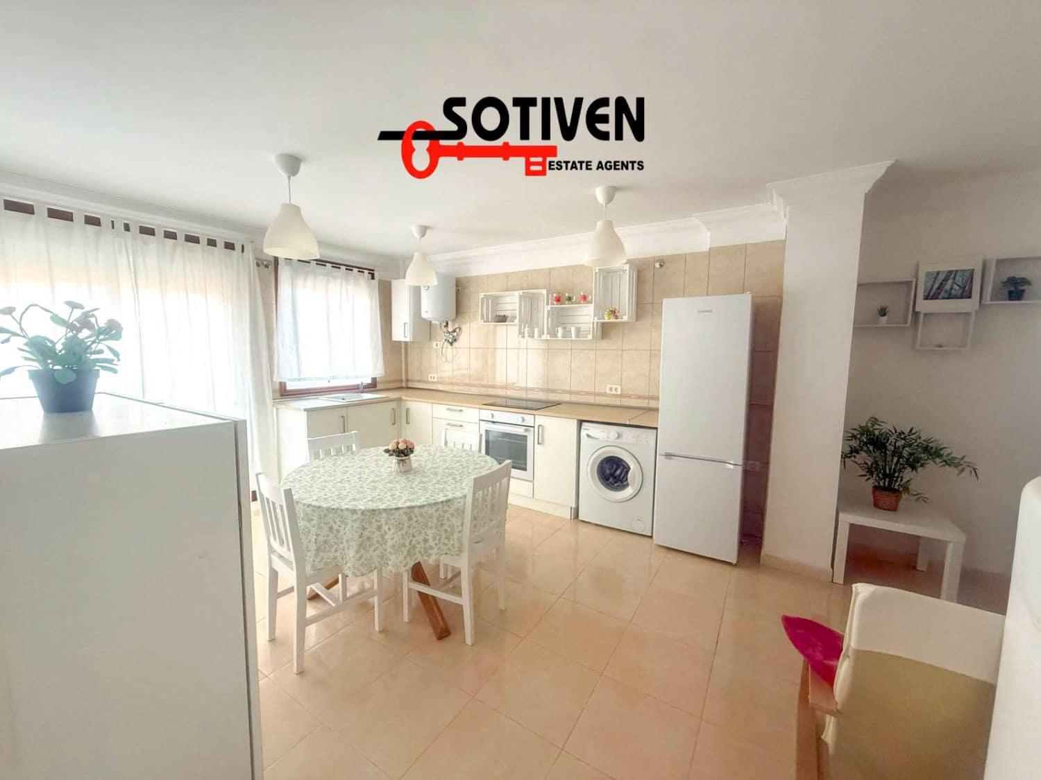 2 slaapkamer Appartement te huur in San Isidro de Abona - € 900 (Ref: 9935969)