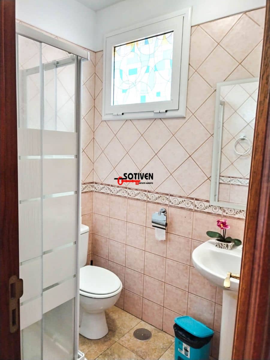 1 slaapkamer Appartement te huur in Adeje - € 750 (Ref: 9935970)