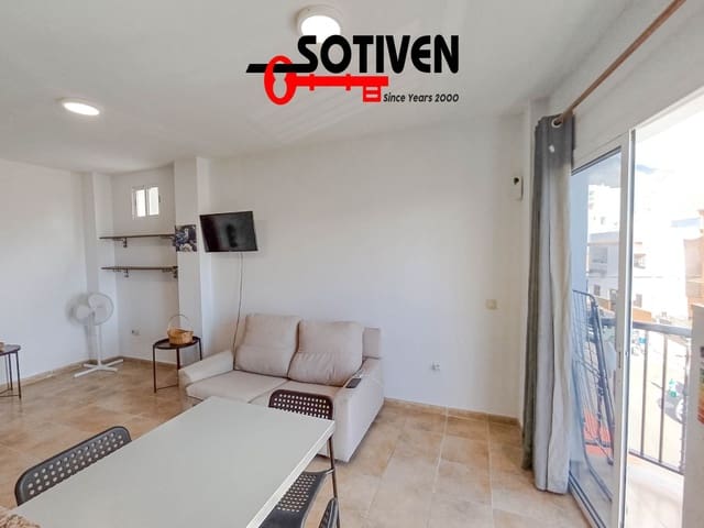 1 Zimmer Apartment zu vermieten in Adeje - 750 € (Ref: 9935970)