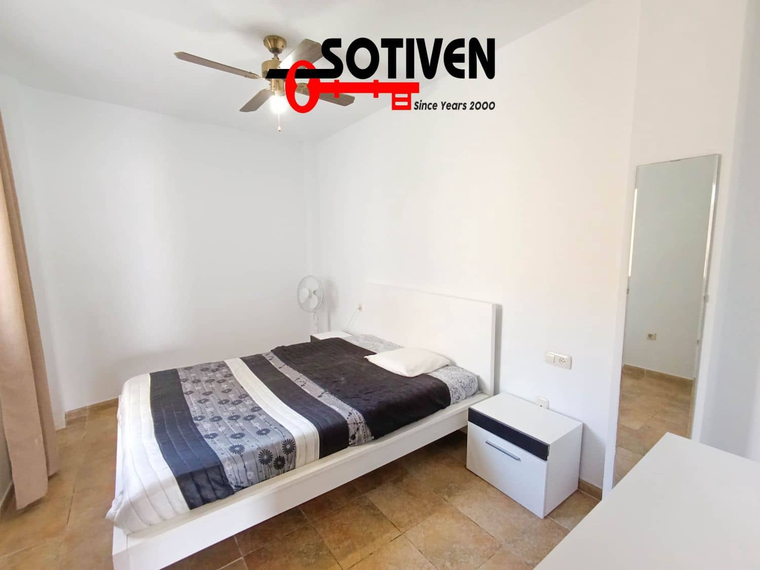 1 slaapkamer Appartement te huur in Adeje - € 750 (Ref: 9935970)
