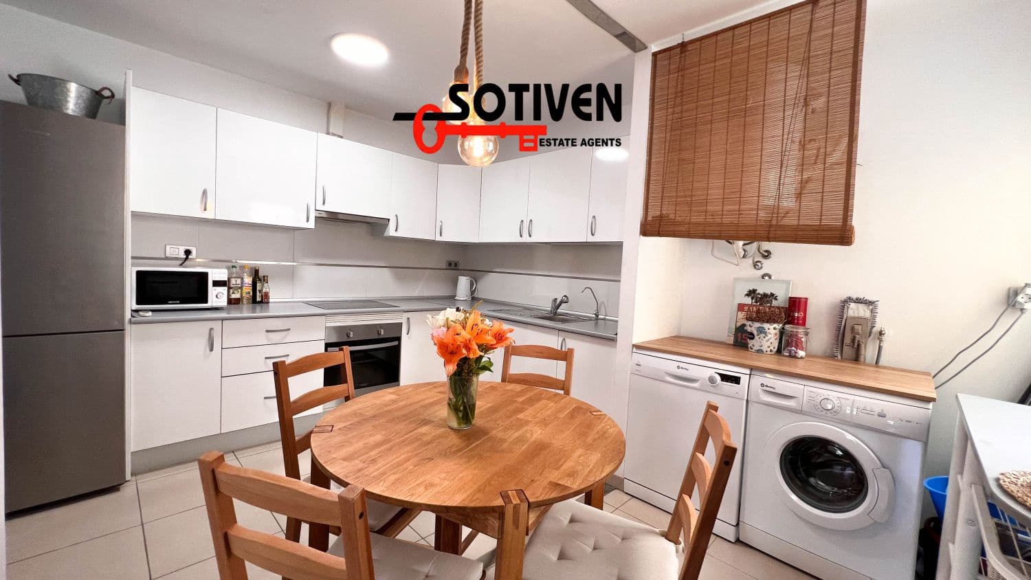 3 quarto Penthouse para arrendar em Alcala com garagem - 1 800 € (Ref: 9941796)