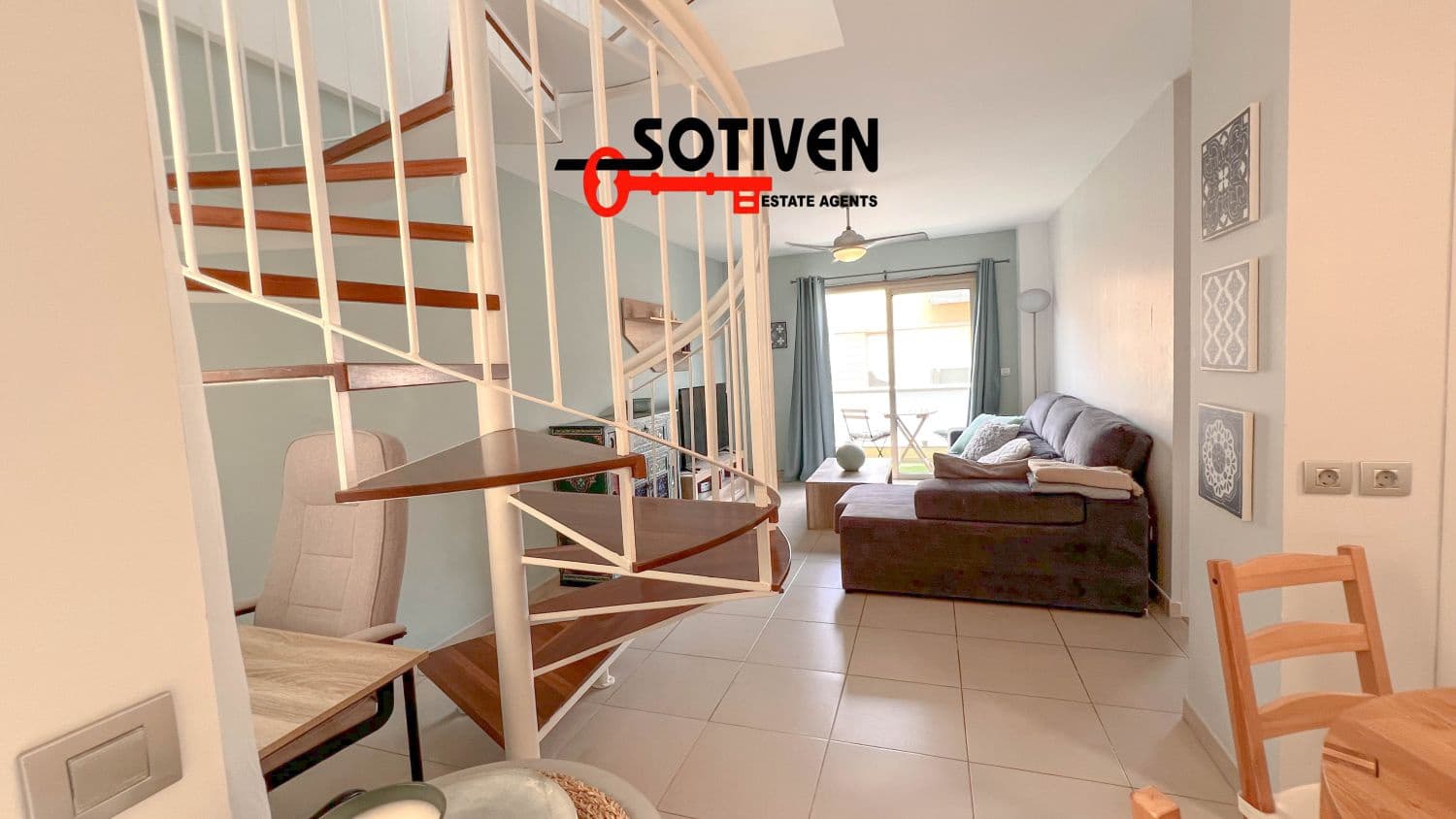 3 quarto Penthouse para arrendar em Alcala com garagem - 1 800 € (Ref: 9941796)
