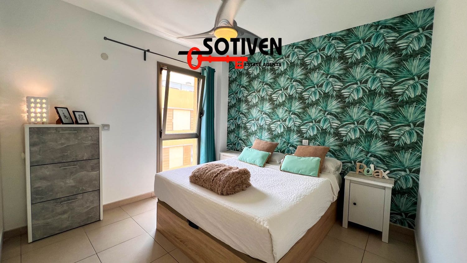 3 quarto Penthouse para arrendar em Alcala com garagem - 1 800 € (Ref: 9941796)