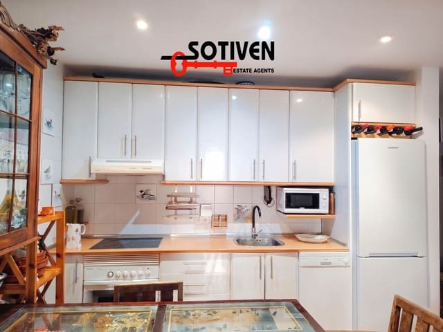 Apartamento de 1 habitación en El Medano, Granadilla de Abona en venta con garaje - 350.000 € (Ref: 9957570)