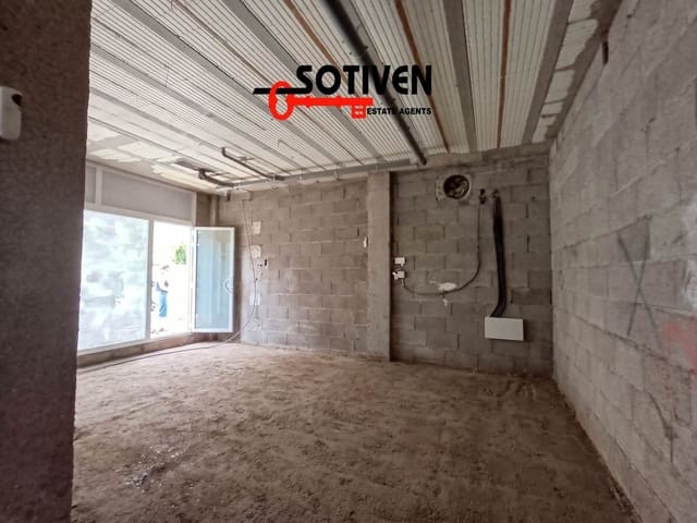 Erhverv til salg i Cabo Blanco, Arona - € 157.500 (Ref: 9972917)