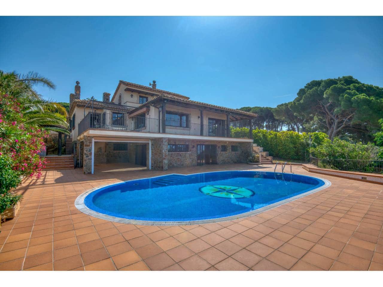 Villa for sale in Sant Feliu de Guixols - € 1,575,000 (Ref: 3158224)