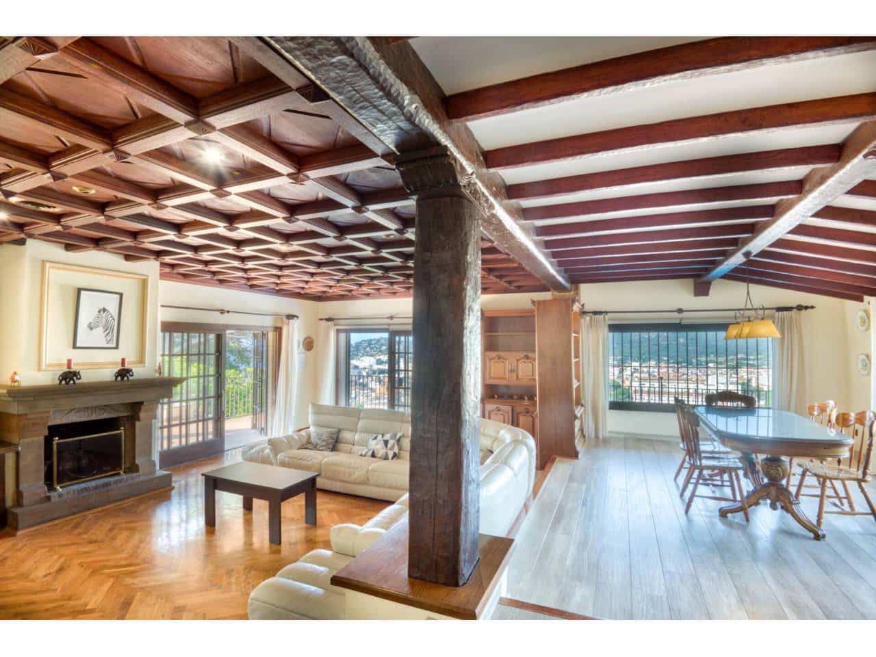 Villa for sale in Sant Feliu de Guixols - € 1,575,000 (Ref: 3158224)