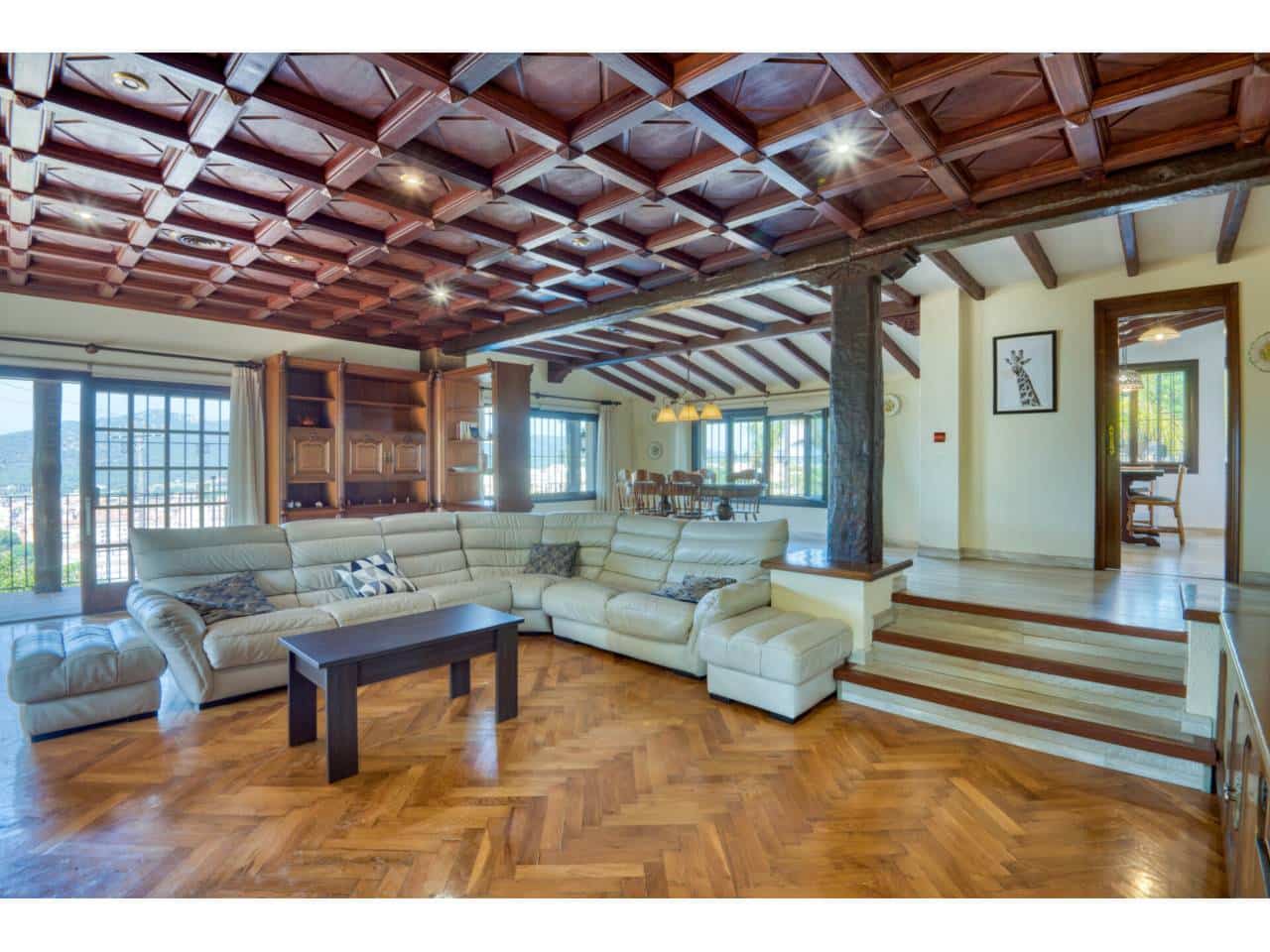 Villa for sale in Sant Feliu de Guixols - € 1,575,000 (Ref: 3158224)