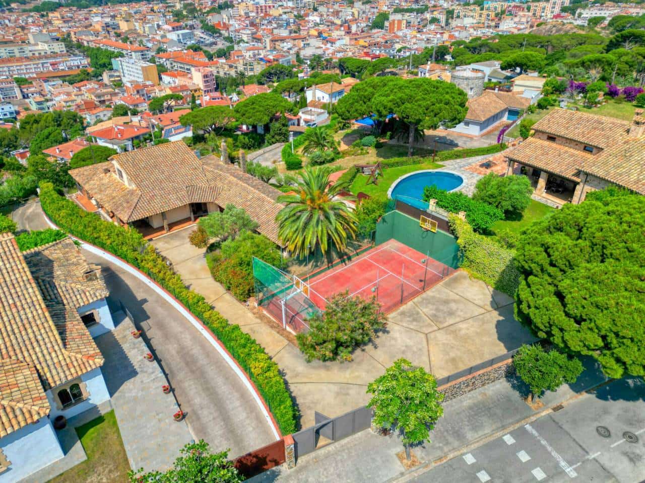 Villa for sale in Sant Feliu de Guixols - € 1,575,000 (Ref: 3158224)