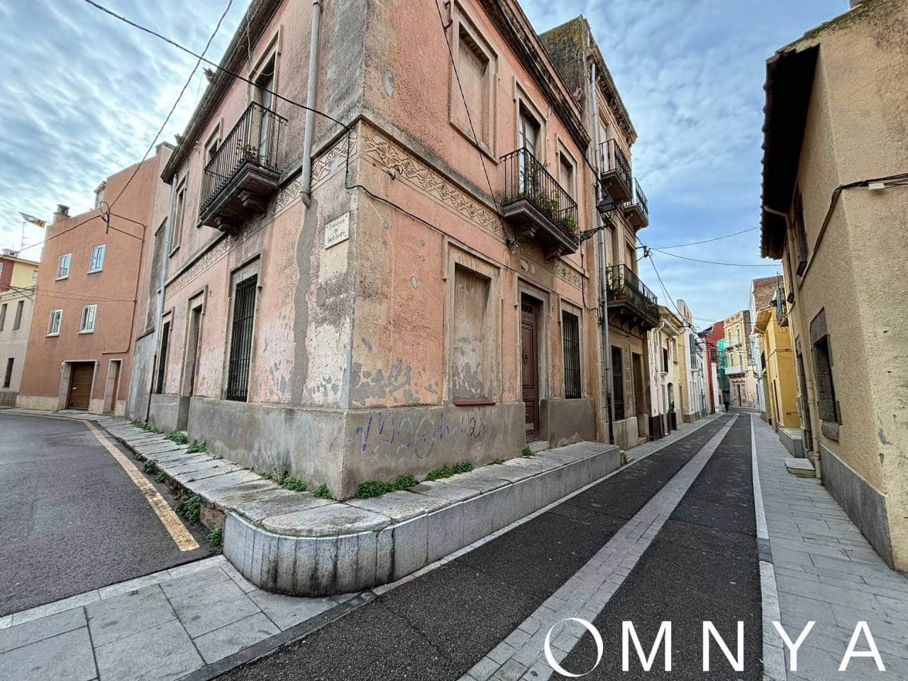 5 soveværelse Byhus til salg i Sant Feliu de Guixols - € 375.000 (Ref: 8033954)