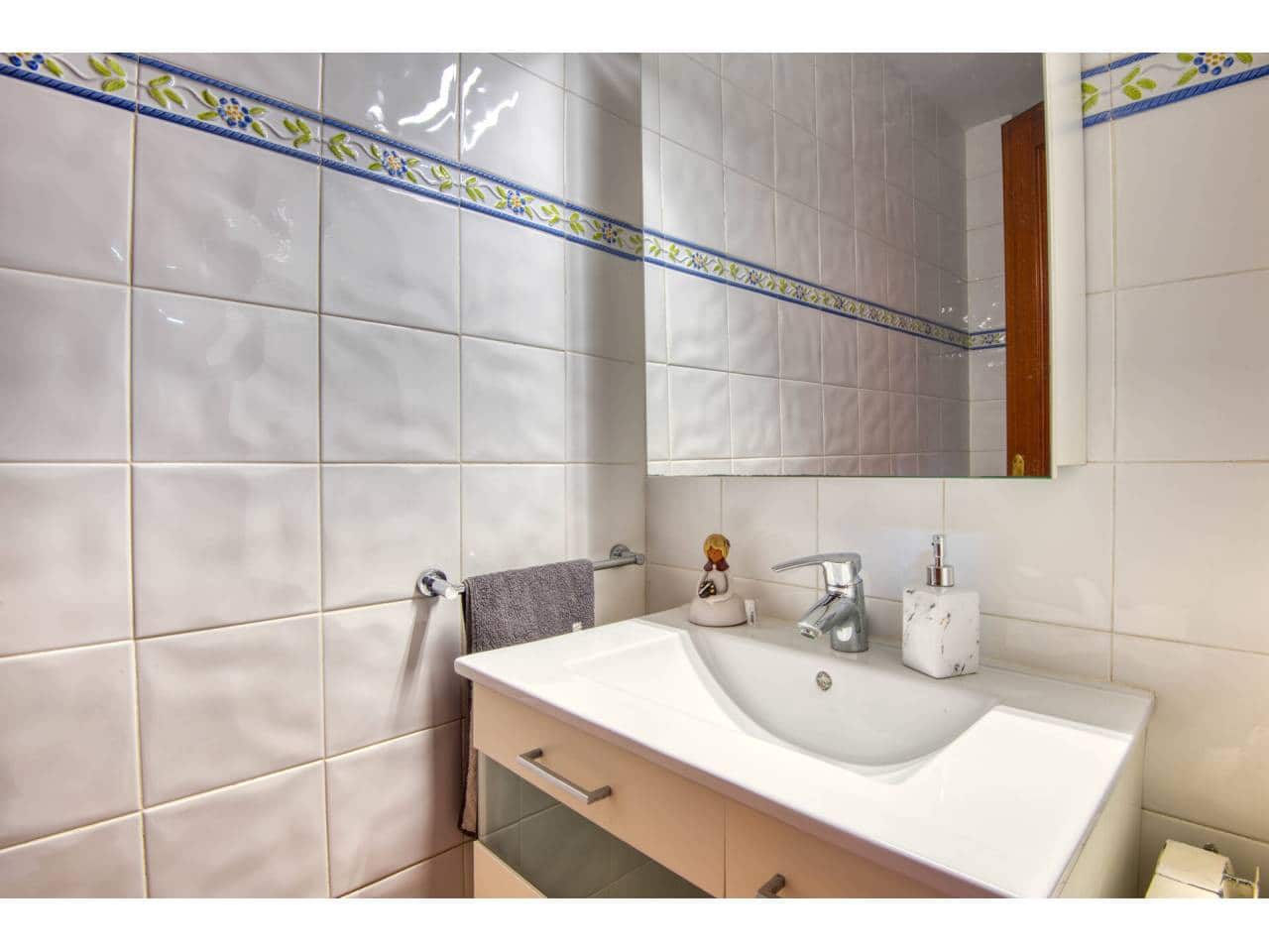 4 soveværelse Rækkehus til salg i Sant Feliu de Guixols med garage - € 420.000 (Ref: 8117439)