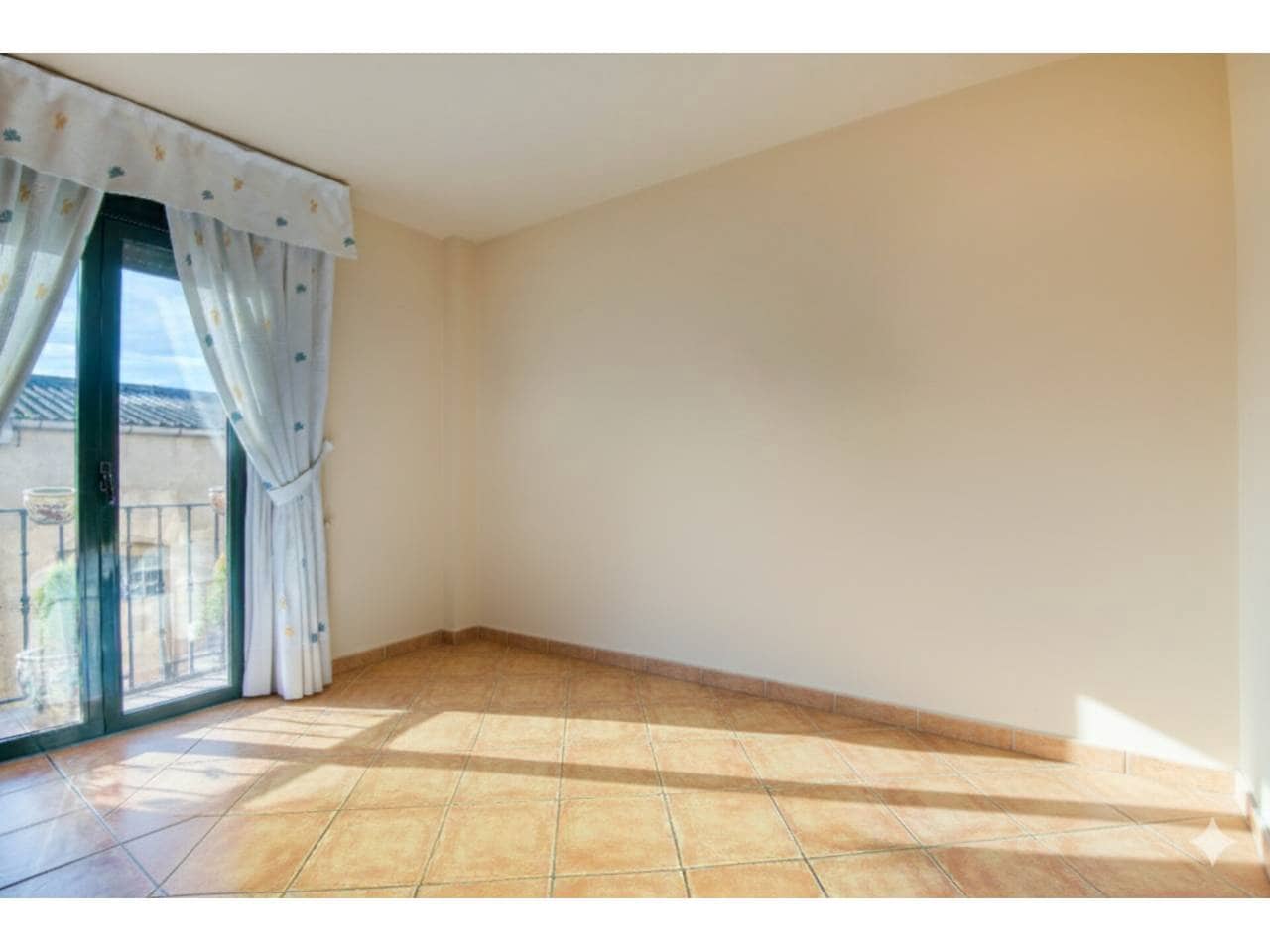 4 soverom Rekkehus til salgs i Sant Feliu de Guixols med garasje - € 420 000 (Ref: 8117439)