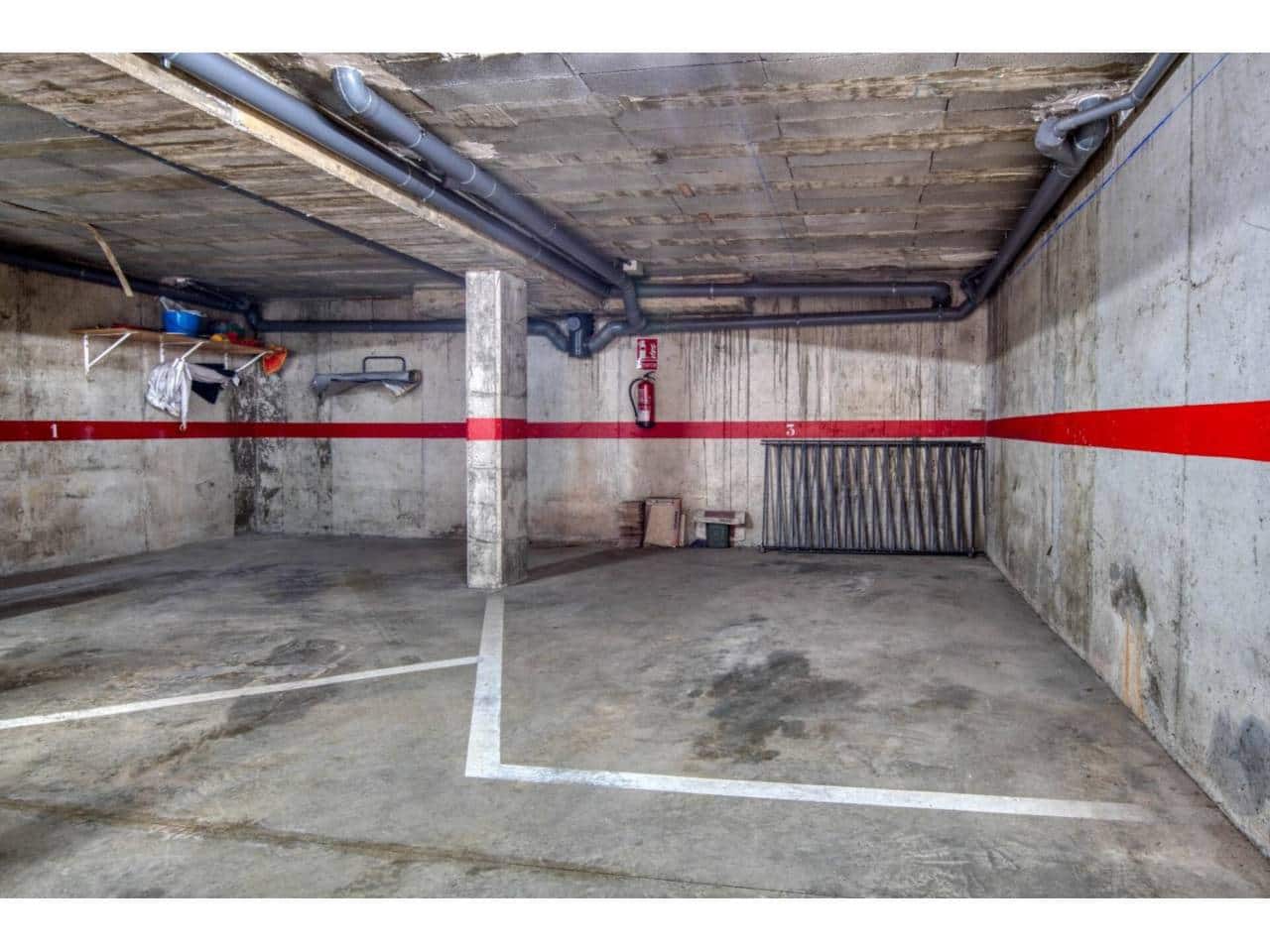 3 soveværelse Byhus til salg i Sant Feliu de Guixols med garage - € 329.000 (Ref: 8439959)