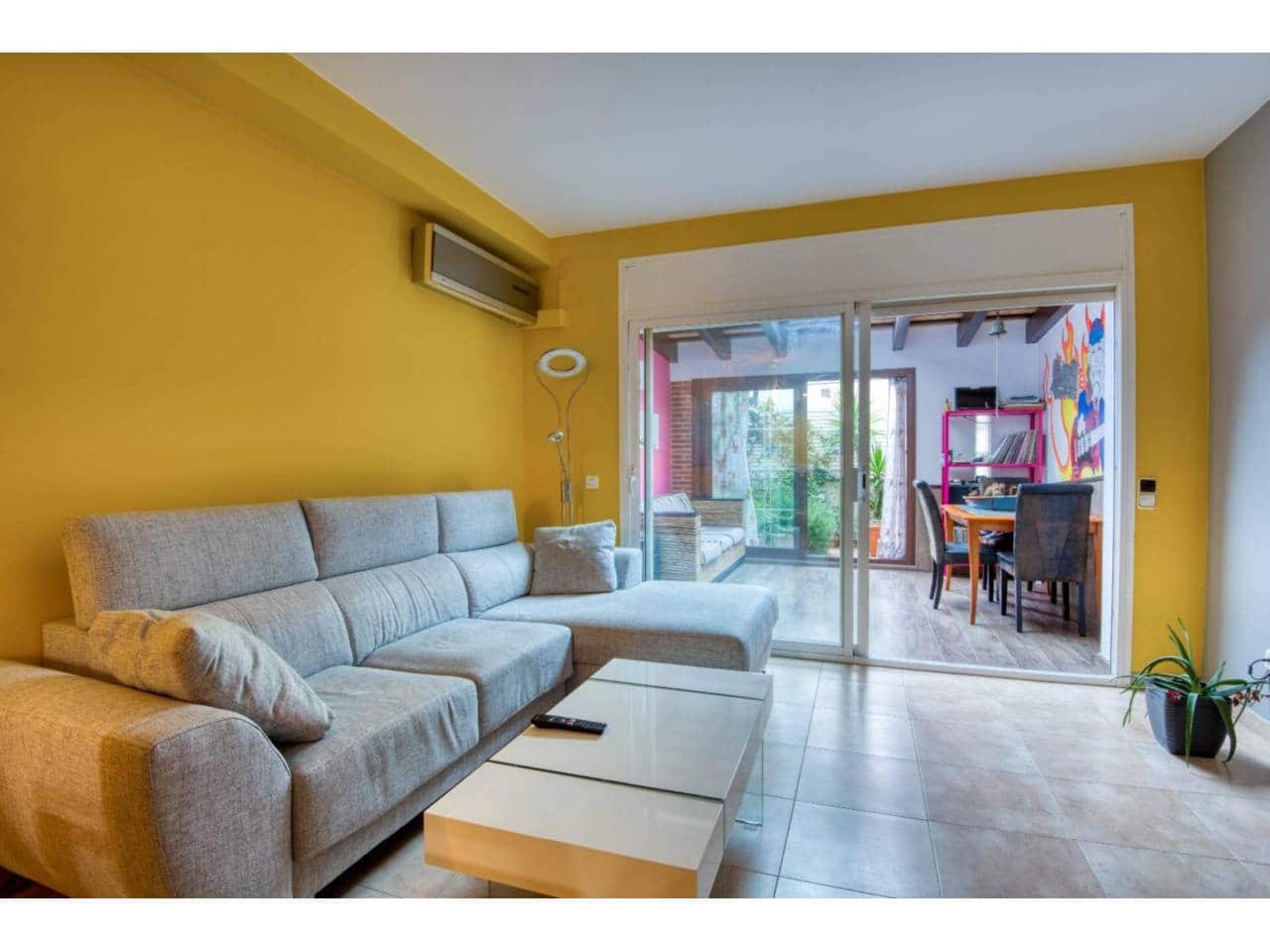 3 soveværelse Byhus til salg i Sant Feliu de Guixols med garage - € 329.000 (Ref: 8439959)