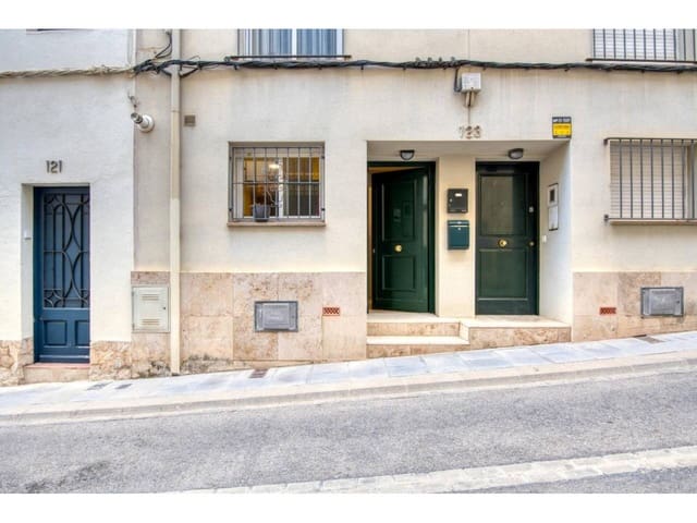 3 bedroom Townhouse for sale in Sant Feliu de Guíxols with garage - € 329,000 (Ref: 8439959)