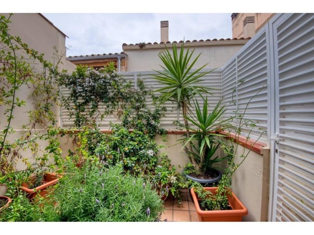 3 bedroom Townhouse for sale in Sant Feliu de Guíxols with garage - € 329,000 (Ref: 8439959)