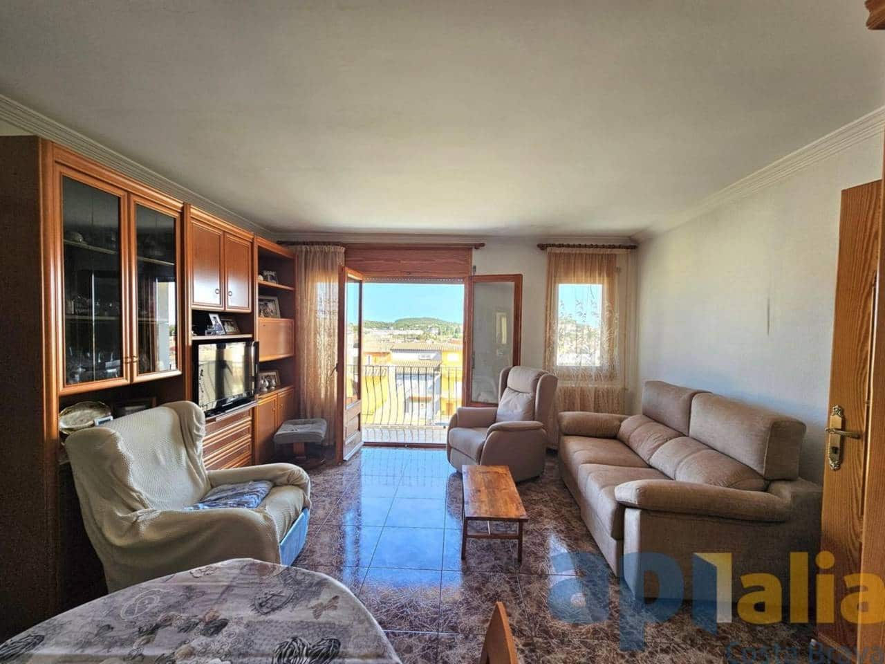 5 bedroom Villa for sale in Palamos - € 335,000 (Ref: 8511373)