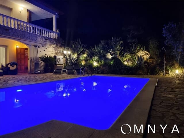 5 sypialnia Willa na sprzedaż w Calonge i Sant Antoni z basenem garażem - 950 000 € (Ref: 8514053)