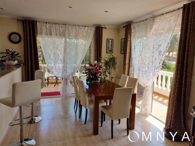 5 sypialnia Willa na sprzedaż w Calonge i Sant Antoni z basenem garażem - 950 000 € (Ref: 8514053)