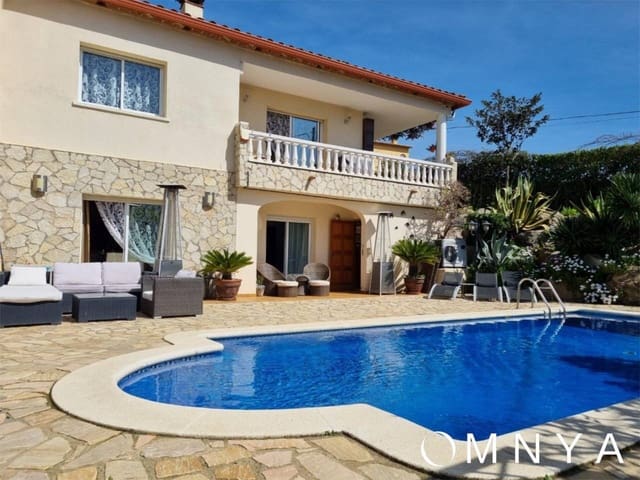 5 sypialnia Willa na sprzedaż w Calonge i Sant Antoni z basenem garażem - 950 000 € (Ref: 8514053)