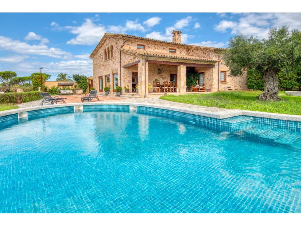 6 soveværelse Villa til salg i Sant Feliu de Guixols - € 2.800.000 (Ref: 8533468)