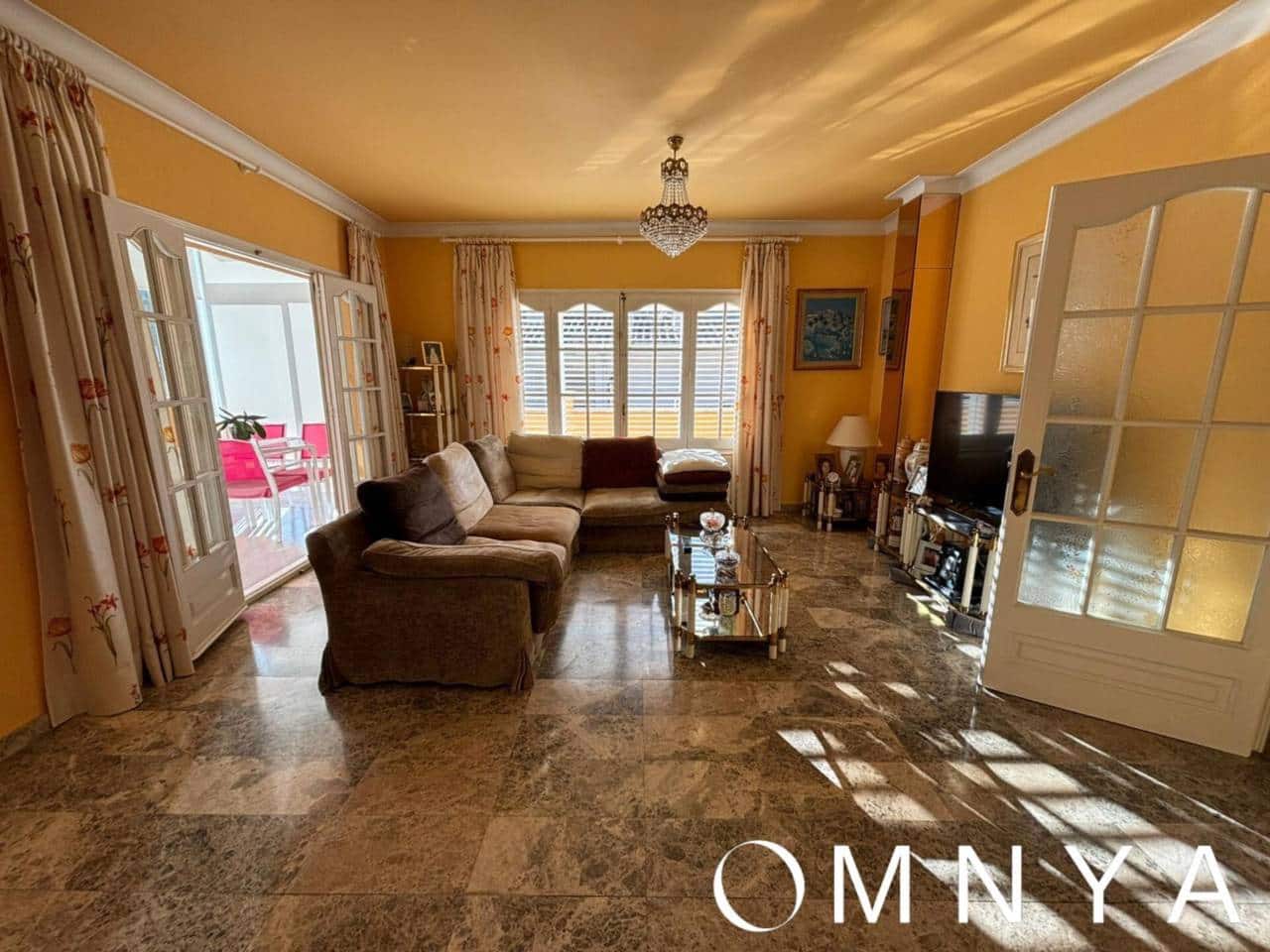 6 chambre Villa/Maison à vendre à Santa Cristina d'Aro avec garage - 690 000 € (Ref: 8596856)