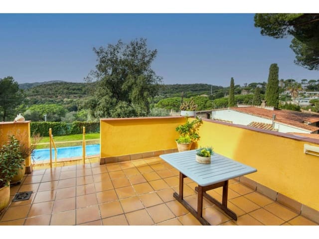 3 quarto Apartamento para venda em Castell-Platja d'Aro com piscina - 380 000 € (Ref: 8696029)