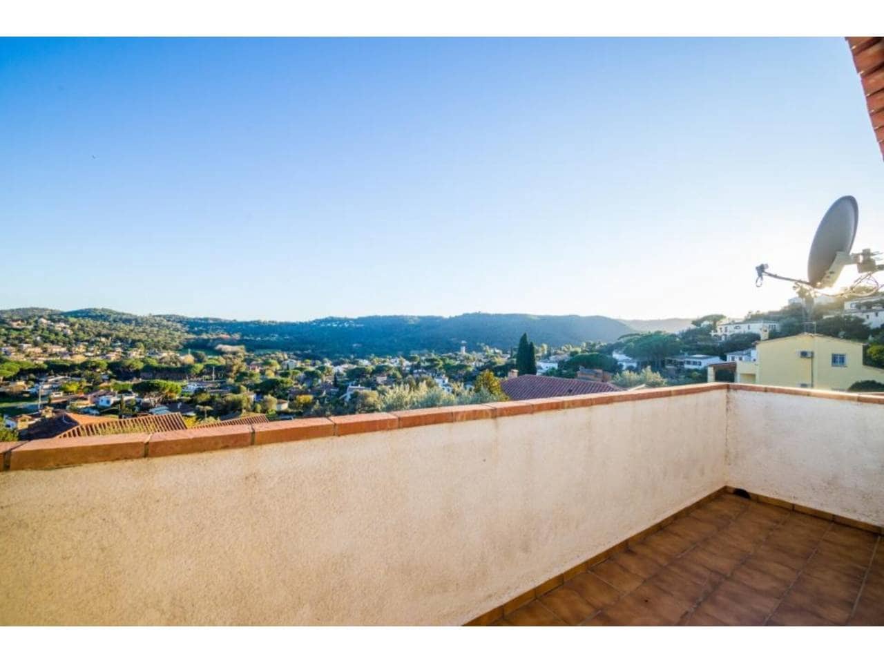 4 bedroom Villa for sale in Calonge i Sant Antoni with pool garage - € 745,000 (Ref: 8728932)