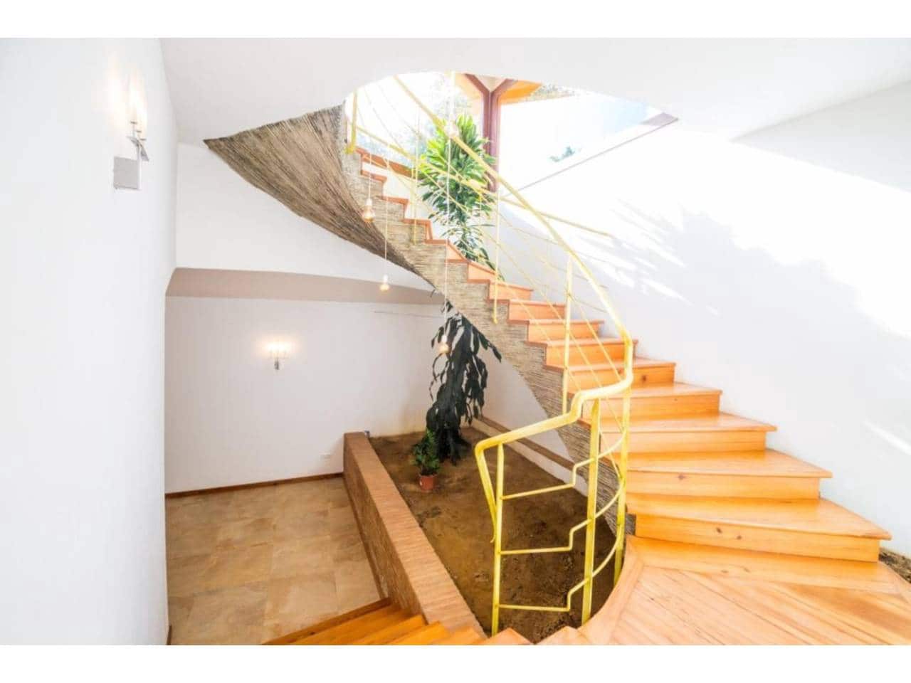 5 soveværelse Villa til salg i Mont-ras med swimmingpool garage - € 1.180.000 (Ref: 8731529)