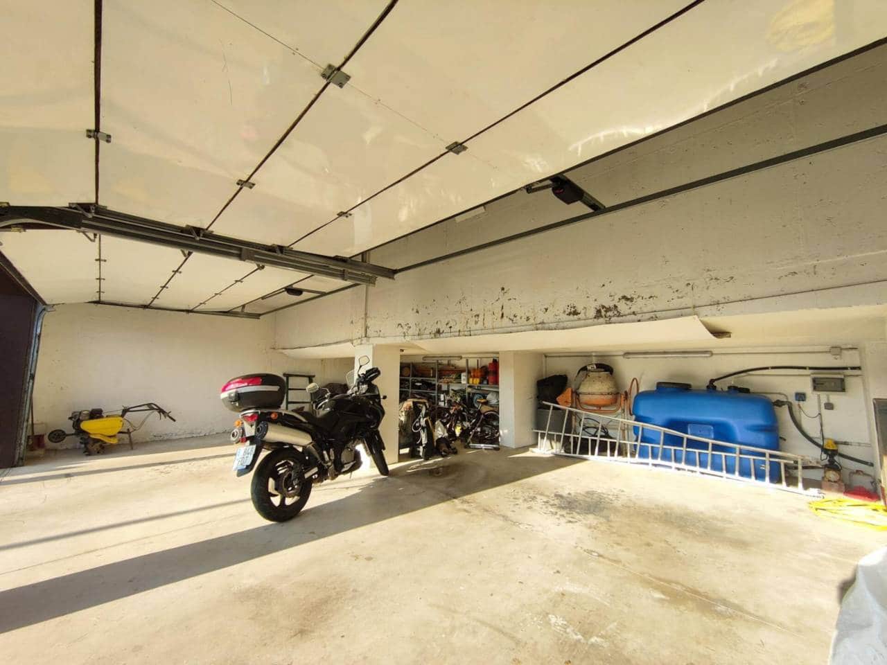 5 soveværelse Villa til salg i Mont-ras med swimmingpool garage - € 1.180.000 (Ref: 8731529)