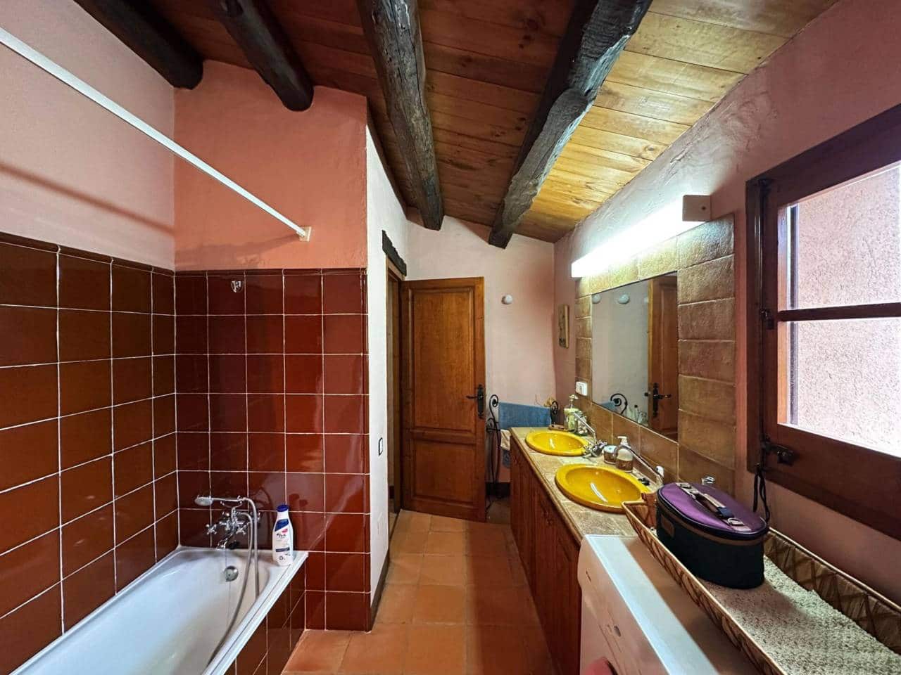 3 sypialnia Finka/Dom wiejski na sprzedaż w Boadella d'Emporda - 325 000 € (Ref: 8788891)